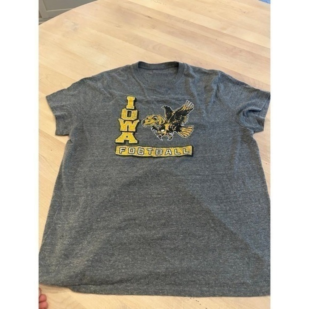Iowa Hawkeyes Football Champion T-Shirt Gray Graphic Tee